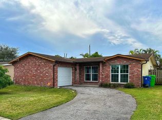 11620 NW 31st St, Sunrise, FL 33323