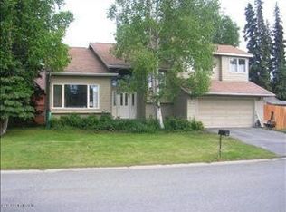 12501 Summer Dr, Anchorage, AK 99516