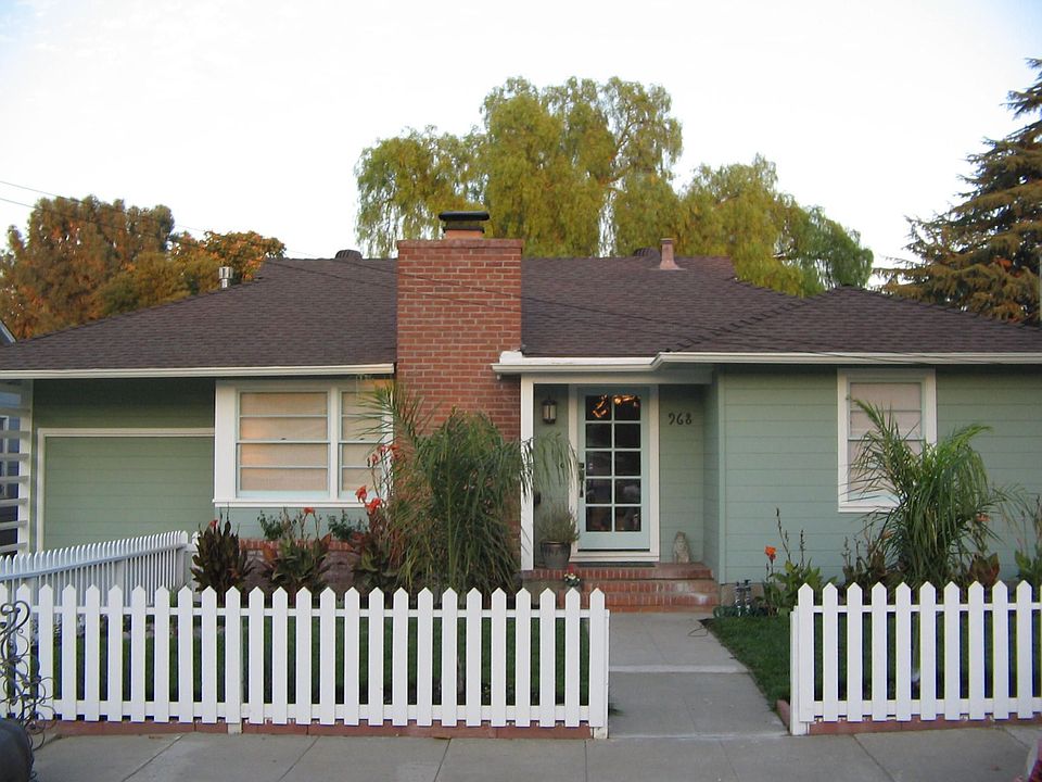 charming 1947 bungelow