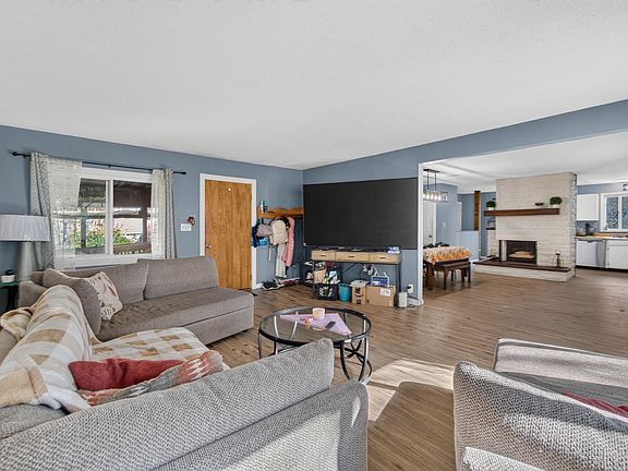 5th image of 3403 Pine Ridge Dr