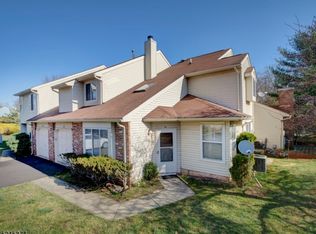 41 Cherrywood Dr, Somerset, NJ