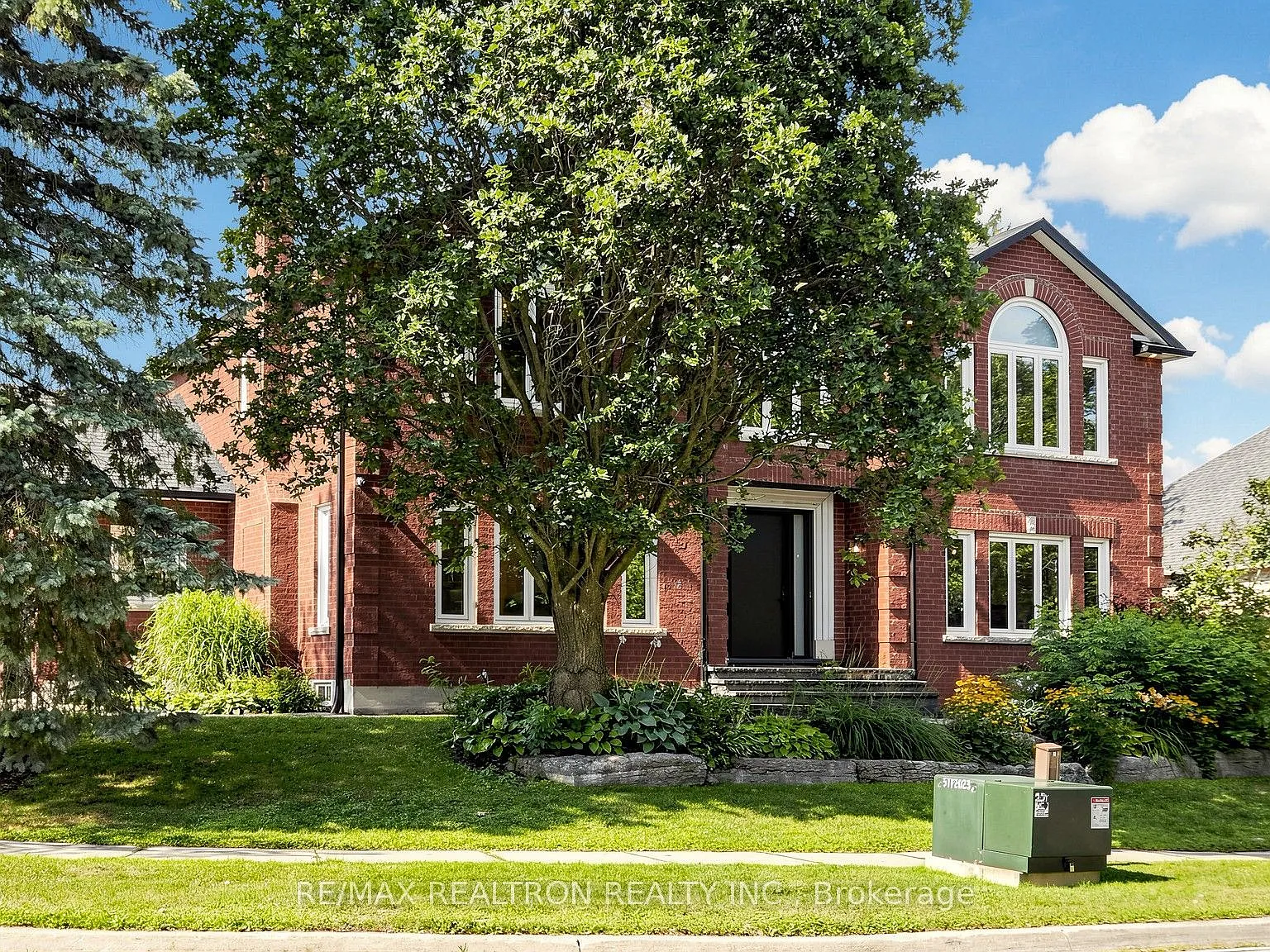 5 bed, $6,850 — Photo 3