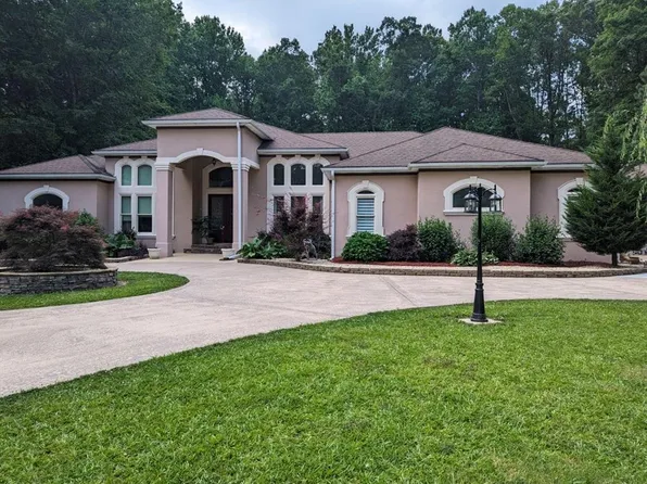 2303 Thompson Rd, Dawsonville, GA 30534