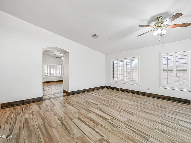 4436 E Mountain Sage Dr — Photo 2