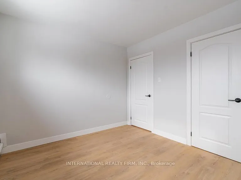 1284 Gramercy Park Pl #205 — Photo 14