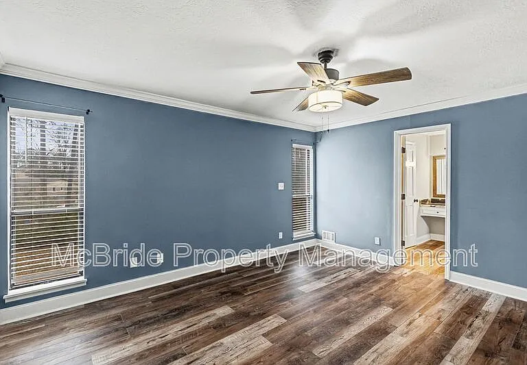 1304 Dominica Dr — Photo 18