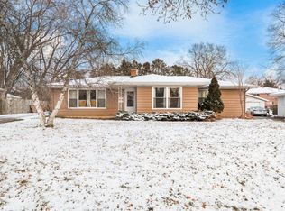 2009 Cameron Dr, Madison, WI 53711