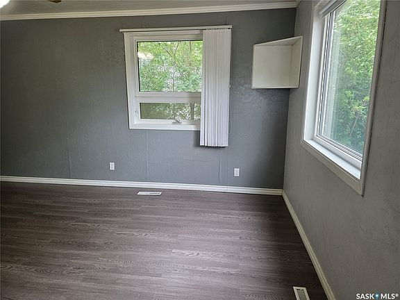 5th image of 105 Ottawa Street