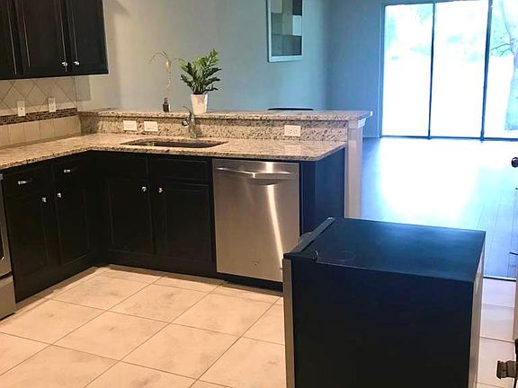 4th image of 4755 White Sanderling Ct