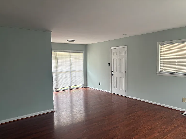 1 Burke Ave — Photo 3