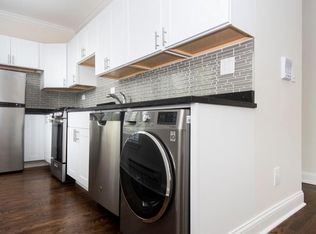 921 W Waveland Ave #23-2B, Chicago, IL 60613