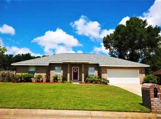 504 Derry Dr, Cantonment, FL 32533