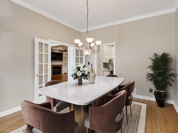4th image of 500 Brook Ridge Cir