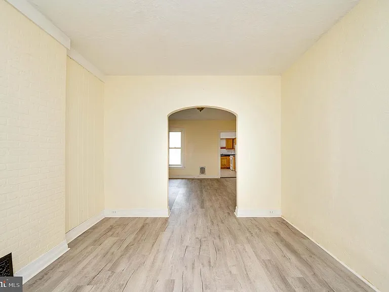 725 Madison Ave #2 — Photo 3