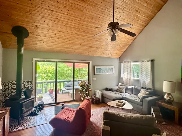 (undisclosed Address), Purling, NY 12470