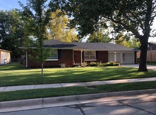 1105 E 20th Ave, Hutchinson, KS 67502