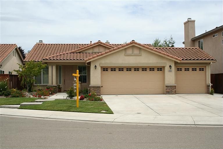 1st image of 10612 Blackhawk Ct