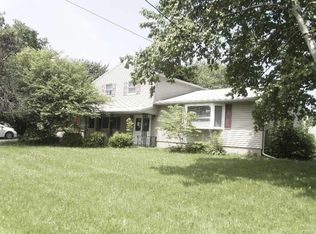 7412 Donegal Way, Liverpool, NY 13088