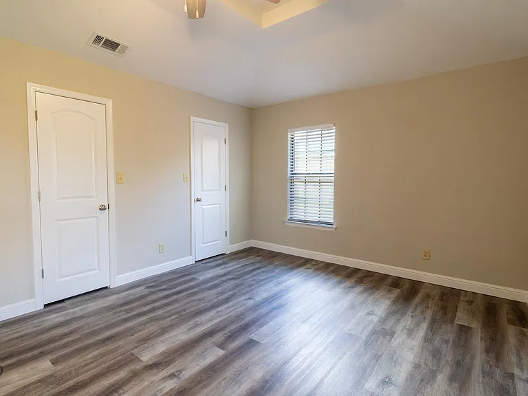 4722 K Mart Dr — Photo 20