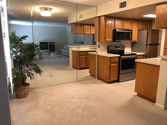 2nd image of 2228 E Campbell Ave APT 124
