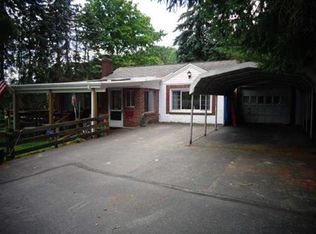 1038 Fairview Dr, Bethel Park, PA 15102