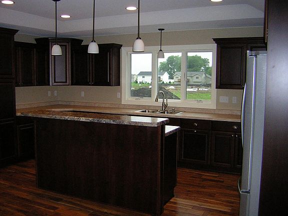 3rd image of 5631 E Prairiewood Dr