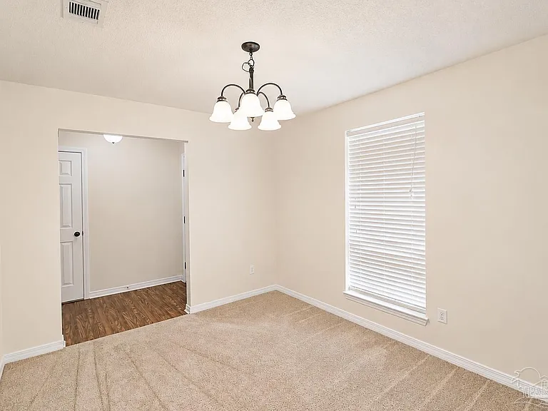 10609 Creek Ridge Dr — Photo 6