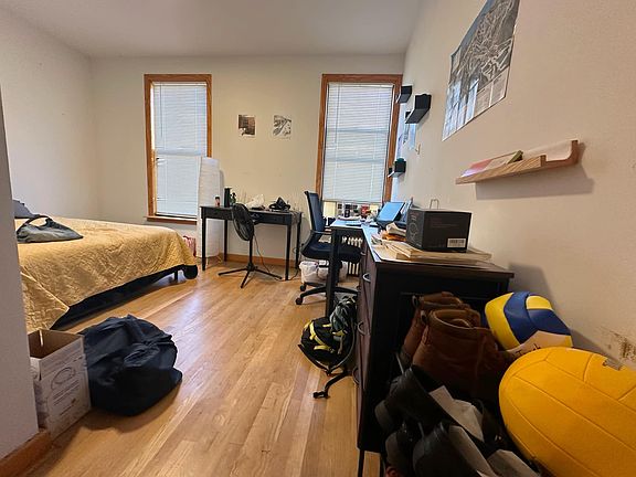 5th image of 36 Broome St Unit 2