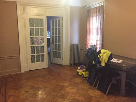 5th image of 1172 Rogers Ave