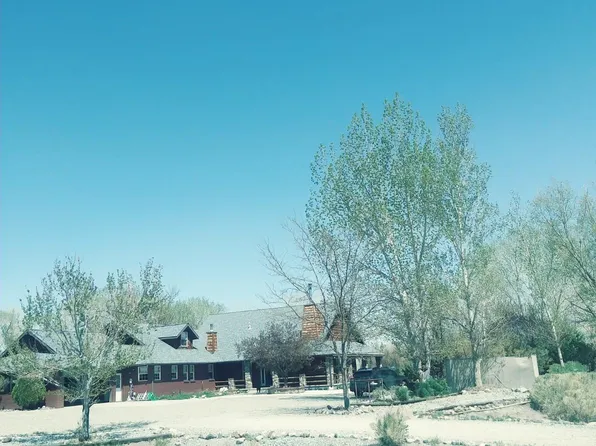 2 E Nordyke Rd, Yerington, NV 89447