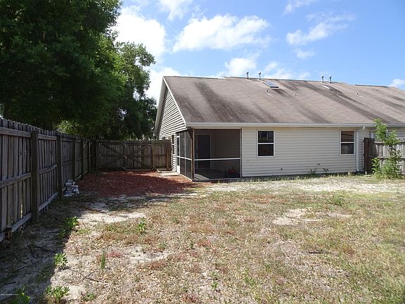 3rd image of 2413 Talmadge Dr