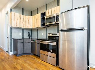 241 Scholes St #3D, Brooklyn, NY 11206