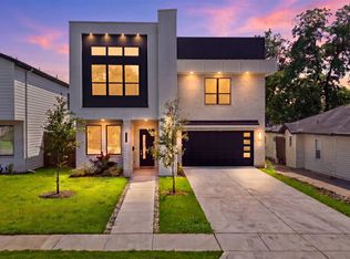 617 Parkview Ave, Dallas, TX 75223