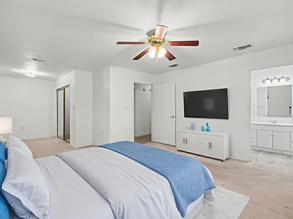 1720 Greenwood Lane, Kingsland, TX 78639