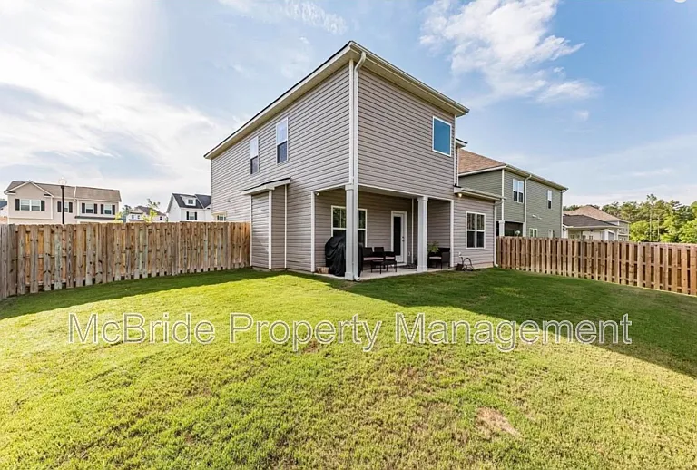 1140 George W Crawford Dr — Photo 3