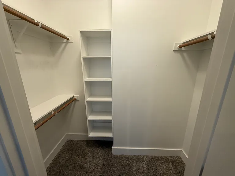 1136 Tealwood Ct — Photo 15