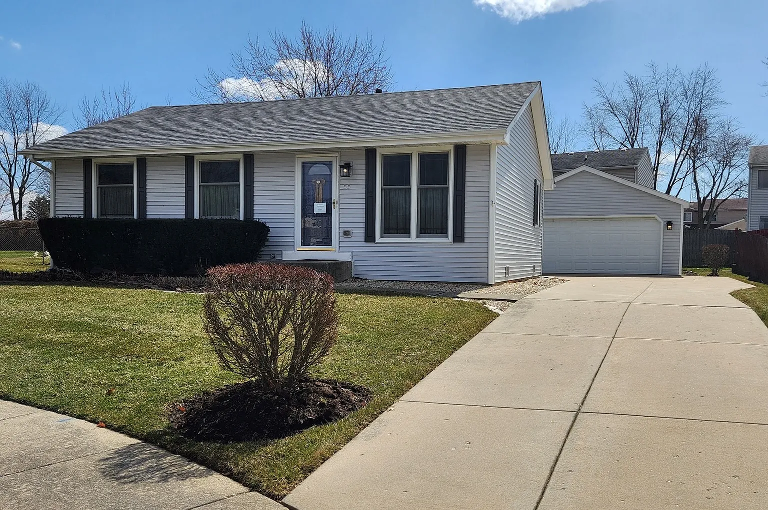 55 Dennison Dr photo 1