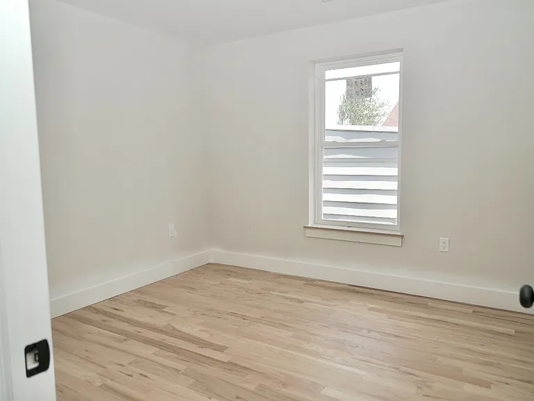 717 N 8th St #2 — Photo 8