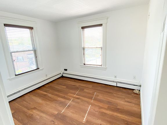 2nd image of 2-51 Elm St #2