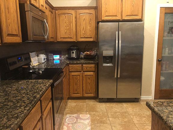 5th image of 2530 Jackson Dr