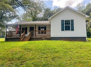 294 Pipers Gap Rd, Mount Airy, NC 27030