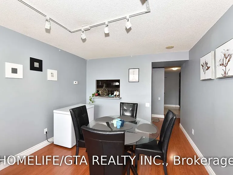 2460 Eglinton Ave E #1710 — Photo 13
