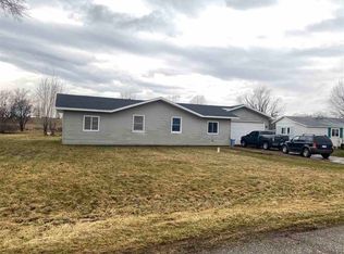 1110 S Country Ct, Lennon, MI 48449