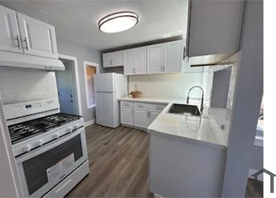 3 bed, 1258 sqft, $3,600 — Photo 2