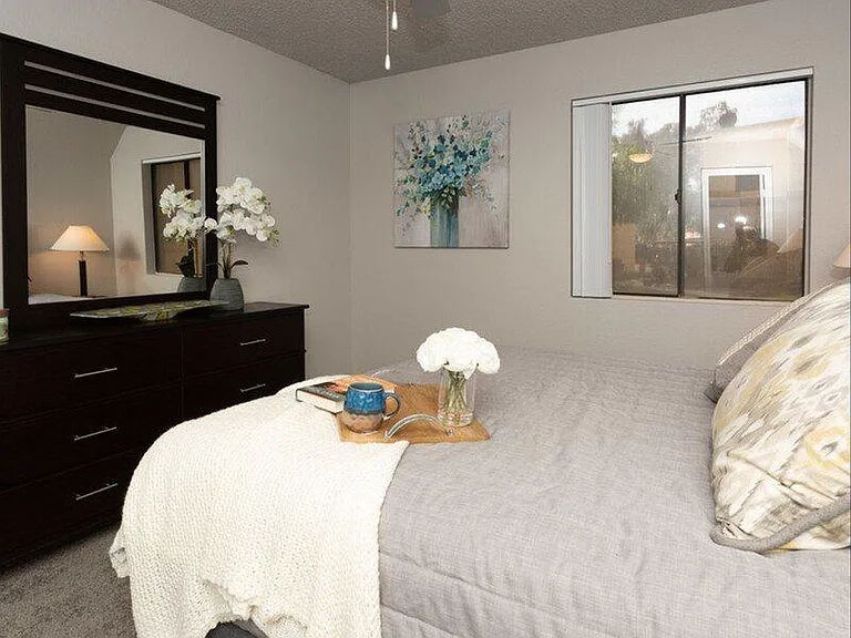 Sun Wood Apartments — Photo 12