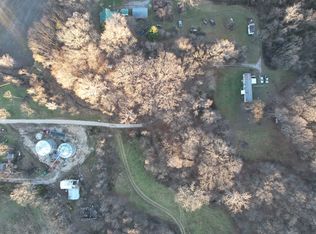 206 Spring Rd, Pearl, IL 62361