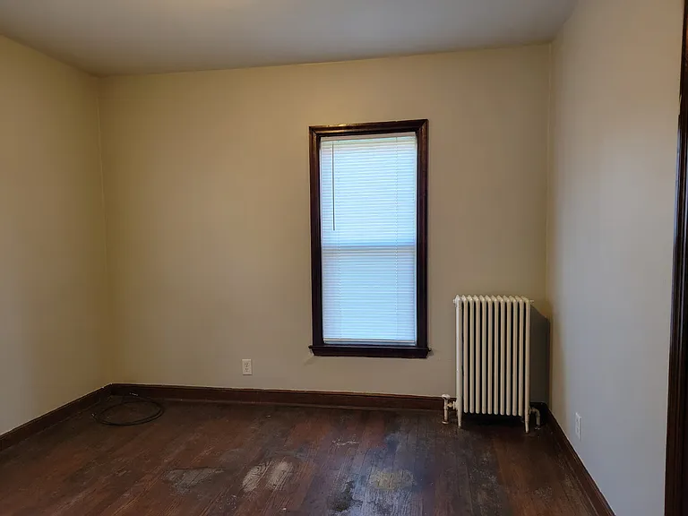 512 S Memorial Dr — Photo 6
