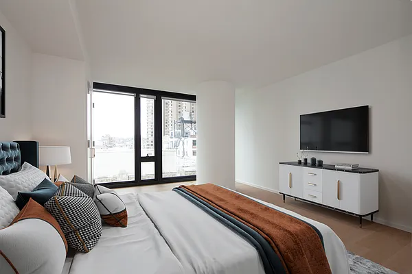 Rented by Voro NYC | media 9