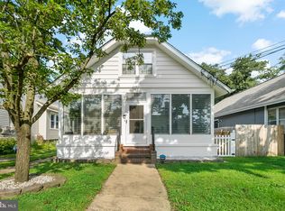 131 E Wayne Ter, Collingswood, NJ 08108