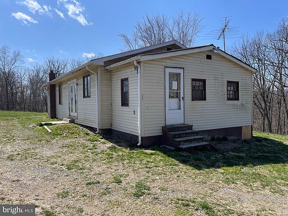 393 Sticky Kline Rd, Berkeley Springs, WV 25411 | MLS #WVMO2002920 | Zillow